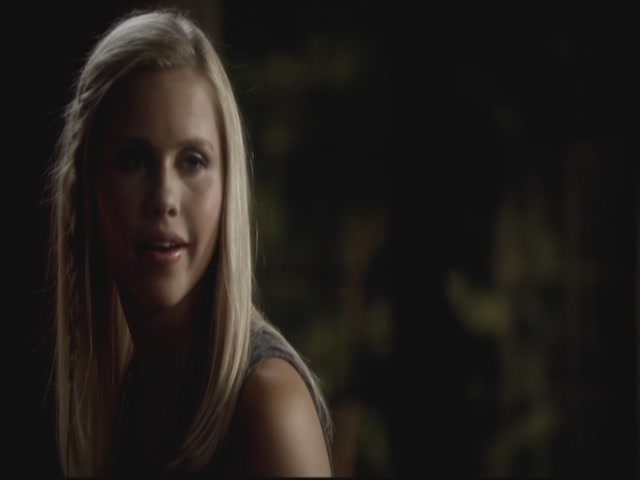 VampireDiariesWorld-dot-org-S3TVD_3x08OrdinaryPeople1927.jpg