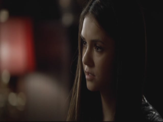 VampireDiariesWorld-dot-org-S3TVD_3x08OrdinaryPeople1947.jpg