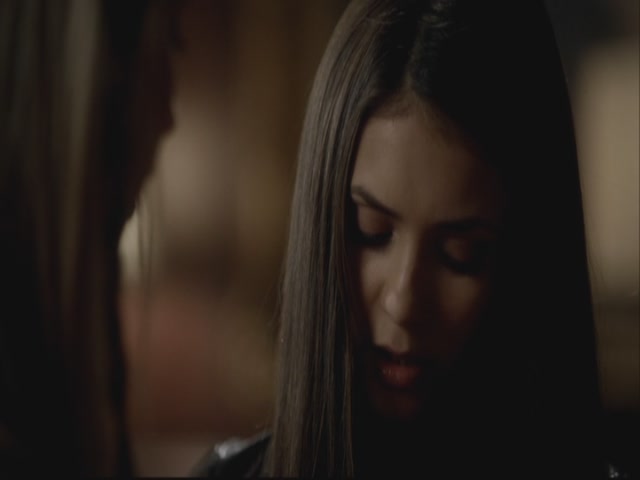 VampireDiariesWorld-dot-org-S3TVD_3x08OrdinaryPeople1957.jpg