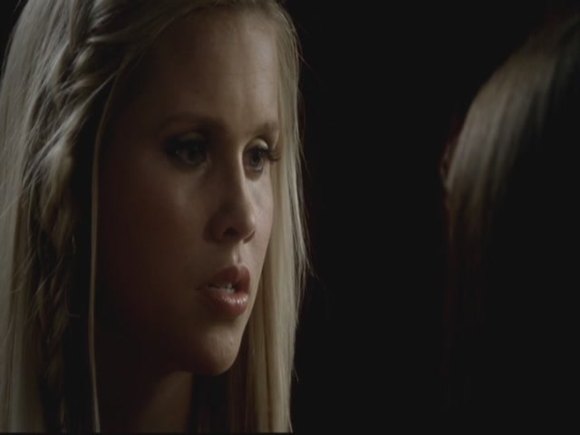 VampireDiariesWorld-dot-org-S3TVD_3x08OrdinaryPeople1987.jpg