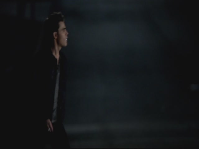 VampireDiariesWorld-dot-org-S3TVD_3x08OrdinaryPeople2052.jpg