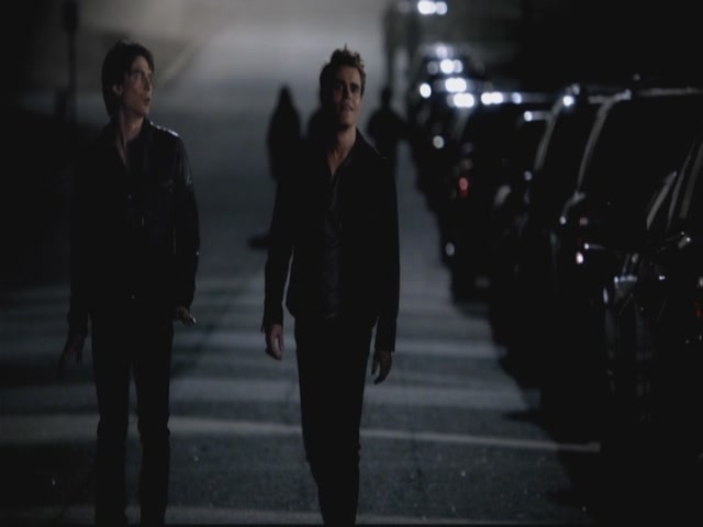 VampireDiariesWorld-dot-org-S3TVD_3x08OrdinaryPeople2063.jpg