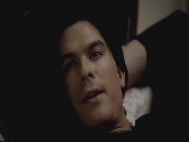 VampireDiariesWorld-dot-org-S3TVD_3x08OrdinaryPeople2161.jpg