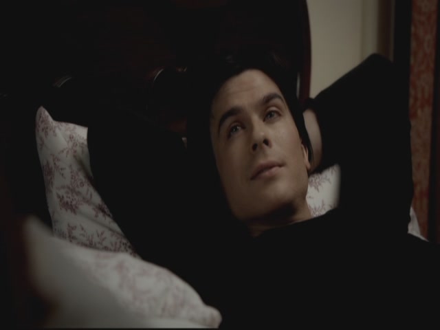 VampireDiariesWorld-dot-org-S3TVD_3x08OrdinaryPeople2176.jpg