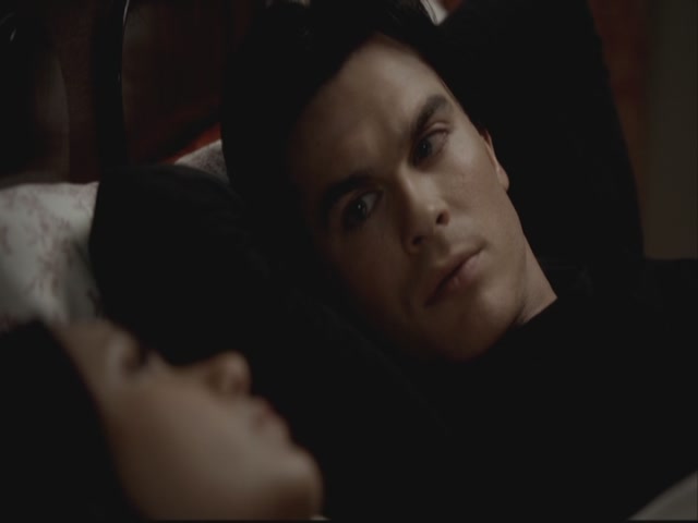 VampireDiariesWorld-dot-org-S3TVD_3x08OrdinaryPeople2198.jpg