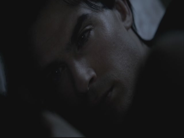 VampireDiariesWorld-dot-org-S3TVD_3x08OrdinaryPeople2271.jpg