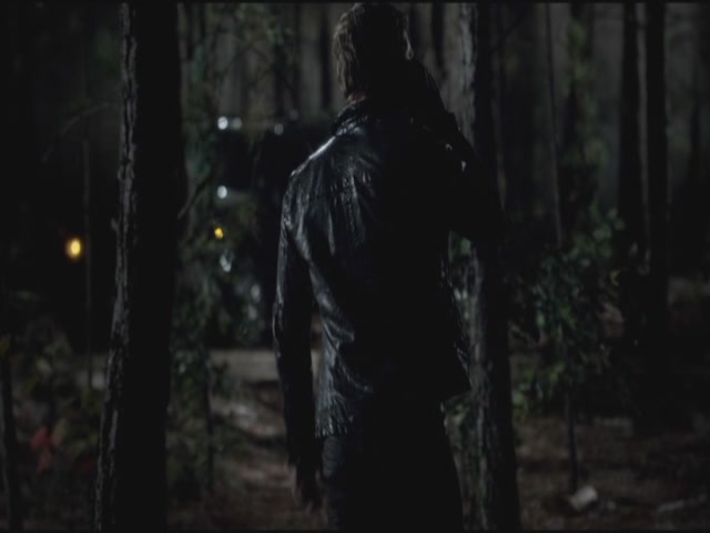 VampireDiariesWorld-dot-org-S3TVD_3x09Homecoming0004.jpg