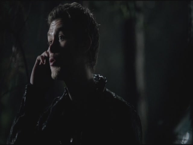 VampireDiariesWorld-dot-org-S3TVD_3x09Homecoming0007.jpg