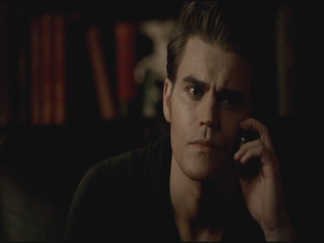 VampireDiariesWorld-dot-org-S3TVD_3x09Homecoming0029.jpg