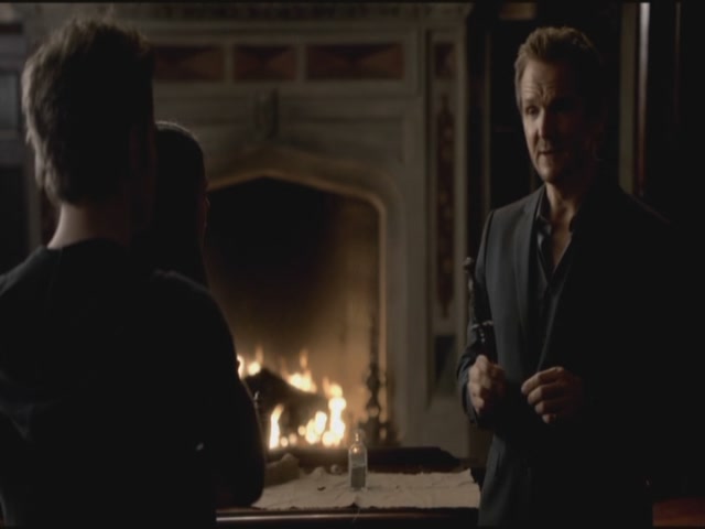 VampireDiariesWorld-dot-org-S3TVD_3x09Homecoming0106.jpg