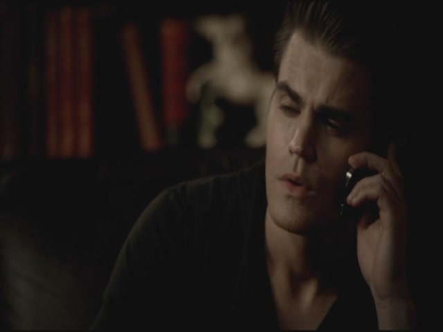 VampireDiariesWorld-dot-org-S3TVD_3x09Homecoming0132.jpg