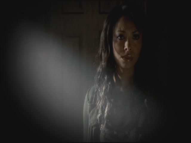 VampireDiariesWorld-dot-org-S3TVD_3x10TheNewDeal0027.jpg