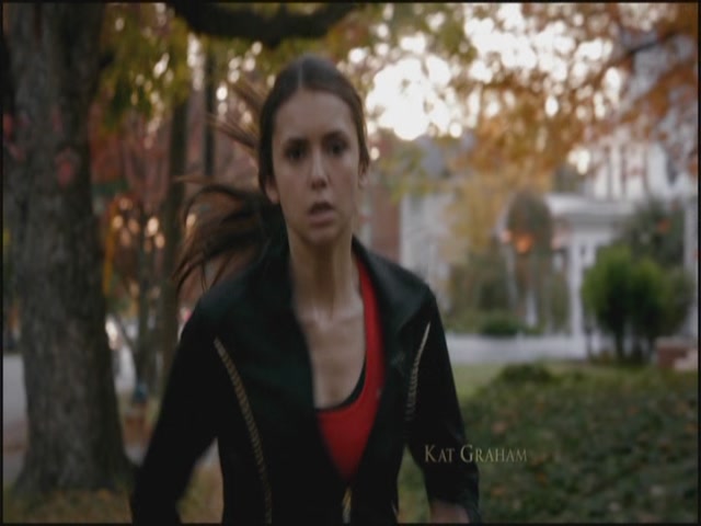 VampireDiariesWorld-dot-org-S3TVD_3x10TheNewDeal0118.jpg