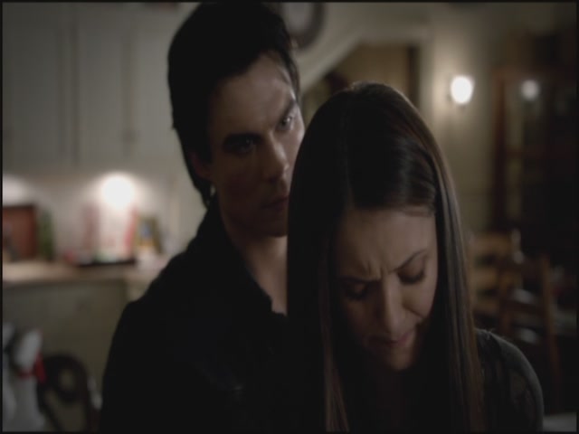 VampireDiariesWorld-dot-org-S3TVD_3x10TheNewDeal1947.jpg