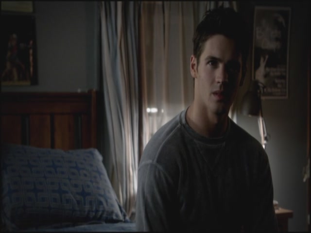 VampireDiariesWorld-dot-org-S3TVD_3x10TheNewDeal2033.jpg