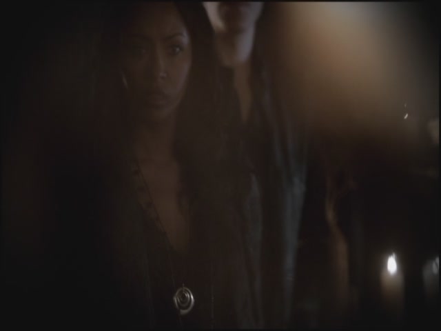 VampireDiariesWorld-dot-org-S3TVD_3x10TheNewDeal2096.jpg