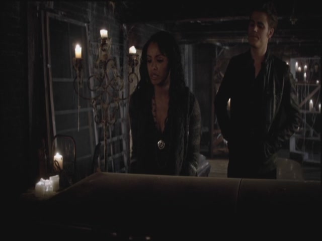 VampireDiariesWorld-dot-org-S3TVD_3x10TheNewDeal2106.jpg