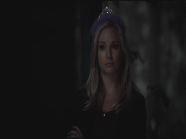 VampireDiariesWorld-dot-org-S3TVD_3x11OurTown0836.jpg