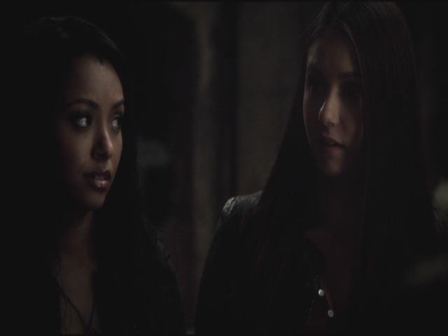 VampireDiariesWorld-dot-org-S3TVD_3x11OurTown0885.jpg