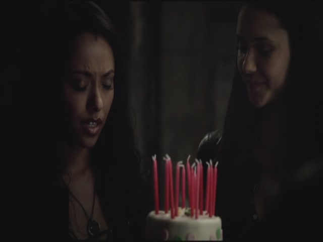 VampireDiariesWorld-dot-org-S3TVD_3x11OurTown0896.jpg