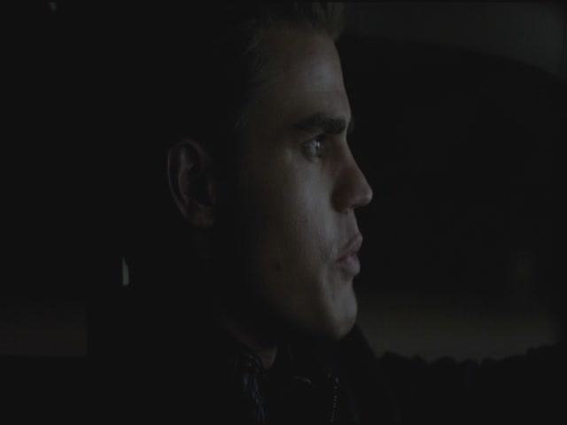 VampireDiariesWorld-dot-org-S3TVD_3x11OurTown1620.jpg