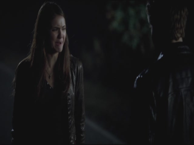 VampireDiariesWorld-dot-org-S3TVD_3x11OurTown1684.jpg