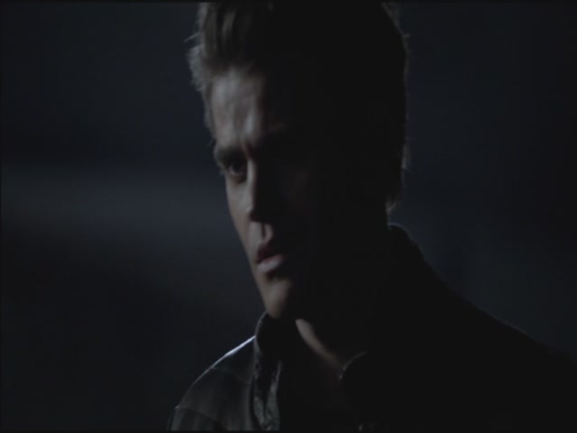 VampireDiariesWorld-dot-org-S3TVD_3x11OurTown1688.jpg