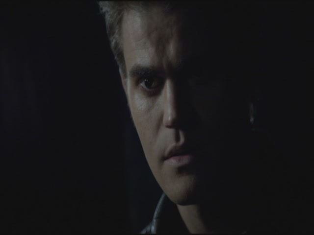 VampireDiariesWorld-dot-org-S3TVD_3x11OurTown1709.jpg