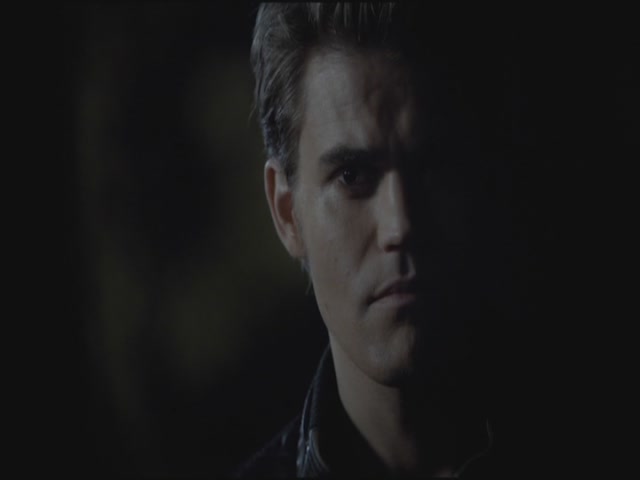 VampireDiariesWorld-dot-org-S3TVD_3x11OurTown1734.jpg