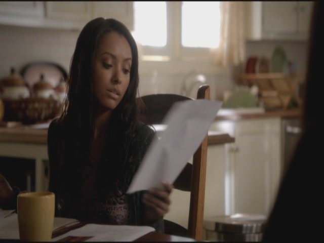 VampireDiariesWorld-dot-org-S3TVD_3x12TheTiesThatBind0156.jpg