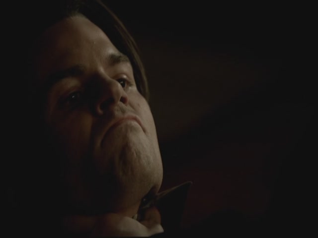 VampireDiariesWorld-dot-org-S3TVD_3x13BringingOutTheDead0033.jpg