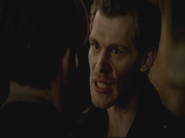 VampireDiariesWorld-dot-org-S3TVD_3x13BringingOutTheDead0109.jpg