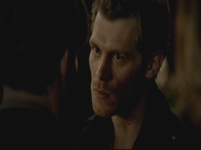 VampireDiariesWorld-dot-org-S3TVD_3x13BringingOutTheDead0112.jpg