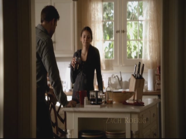 VampireDiariesWorld-dot-org-S3TVD_3x13BringingOutTheDead0139.jpg