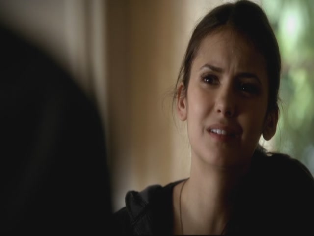 VampireDiariesWorld-dot-org-S3TVD_3x13BringingOutTheDead0144.jpg