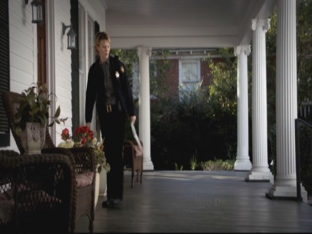 VampireDiariesWorld-dot-org-S3TVD_3x13BringingOutTheDead0154.jpg