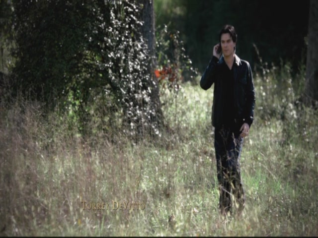 VampireDiariesWorld-dot-org-S3TVD_3x13BringingOutTheDead0195.jpg