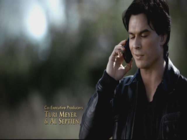 VampireDiariesWorld-dot-org-S3TVD_3x13BringingOutTheDead0245.jpg