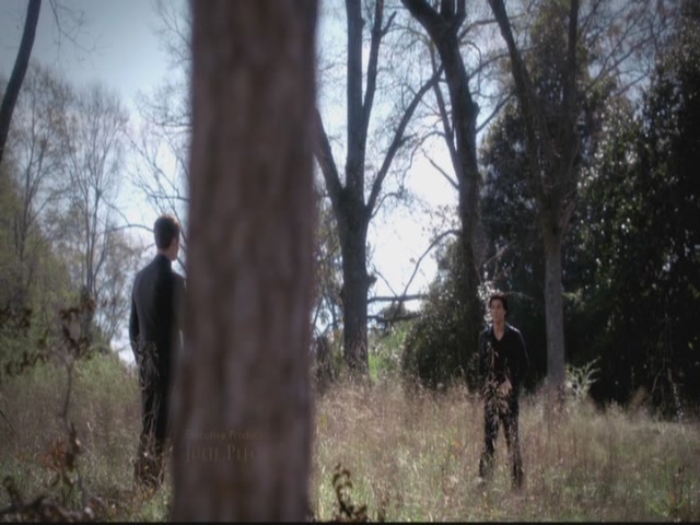 VampireDiariesWorld-dot-org-S3TVD_3x13BringingOutTheDead0256.jpg