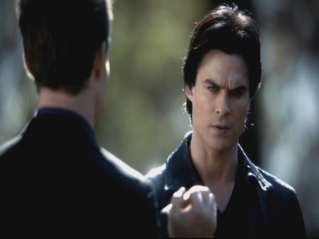 VampireDiariesWorld-dot-org-S3TVD_3x13BringingOutTheDead0269.jpg