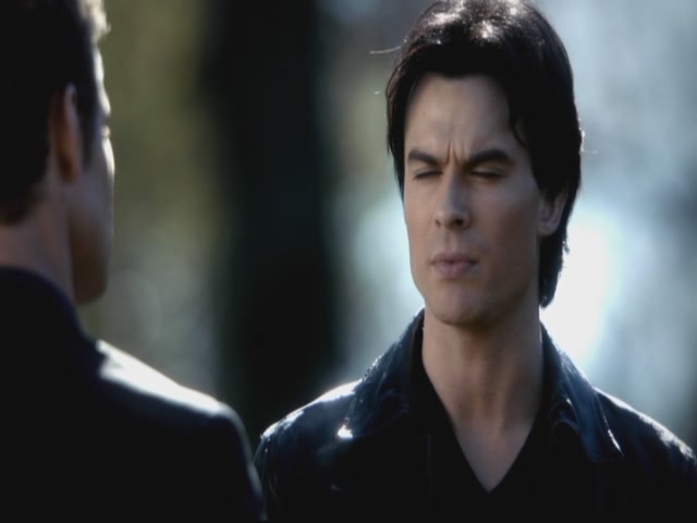 VampireDiariesWorld-dot-org-S3TVD_3x13BringingOutTheDead0283.jpg