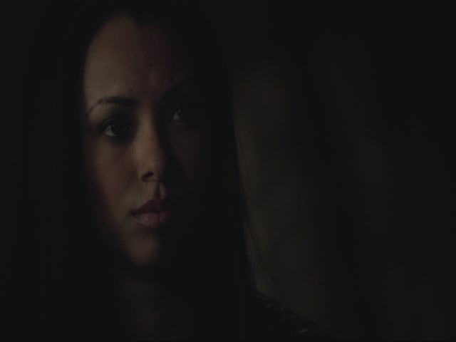 VampireDiariesWorld-dot-org-S3TVD_3x13BringingOutTheDead0334.jpg