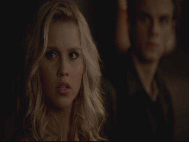 VampireDiariesWorld-dot-org-S3TVD_3x13BringingOutTheDead2215.jpg