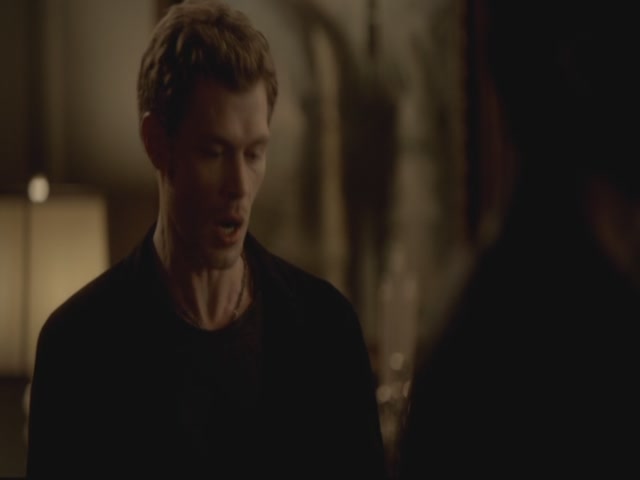 VampireDiariesWorld-dot-org-S3TVD_3x13BringingOutTheDead2231.jpg