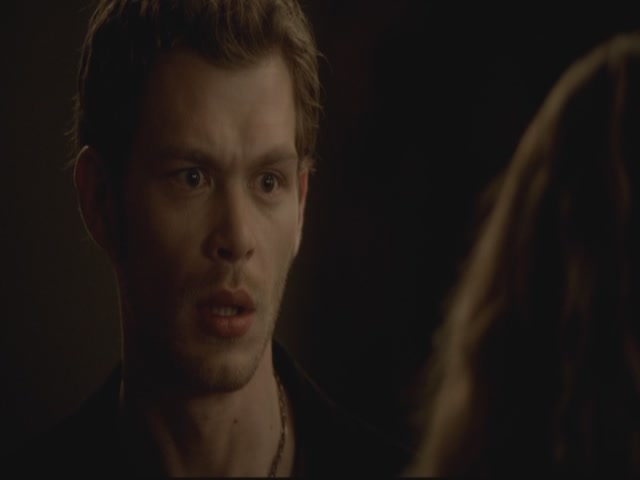 VampireDiariesWorld-dot-org-S3TVD_3x13BringingOutTheDead2252.jpg