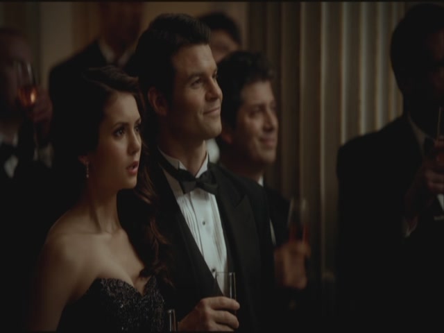 VampireDiariesWorld-dot-org-S3TVD_3x14DangerousLiaisons1524.jpg