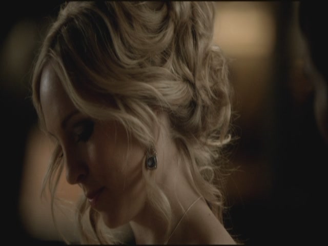 VampireDiariesWorld-dot-org-S3TVD_3x14DangerousLiaisons1618.jpg