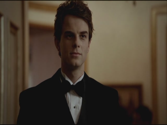 VampireDiariesWorld-dot-org-S3TVD_3x14DangerousLiaisons1692.jpg