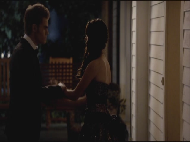 VampireDiariesWorld-dot-org-S3TVD_3x14DangerousLiaisons2165.jpg