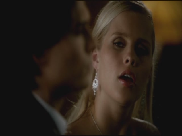 VampireDiariesWorld-dot-org-S3TVD_3x14DangerousLiaisons2256.jpg